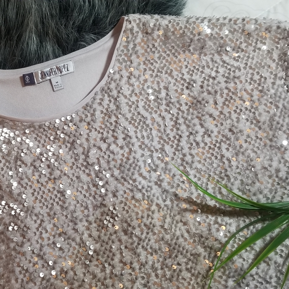 Jennifer Lopaz Sequins top